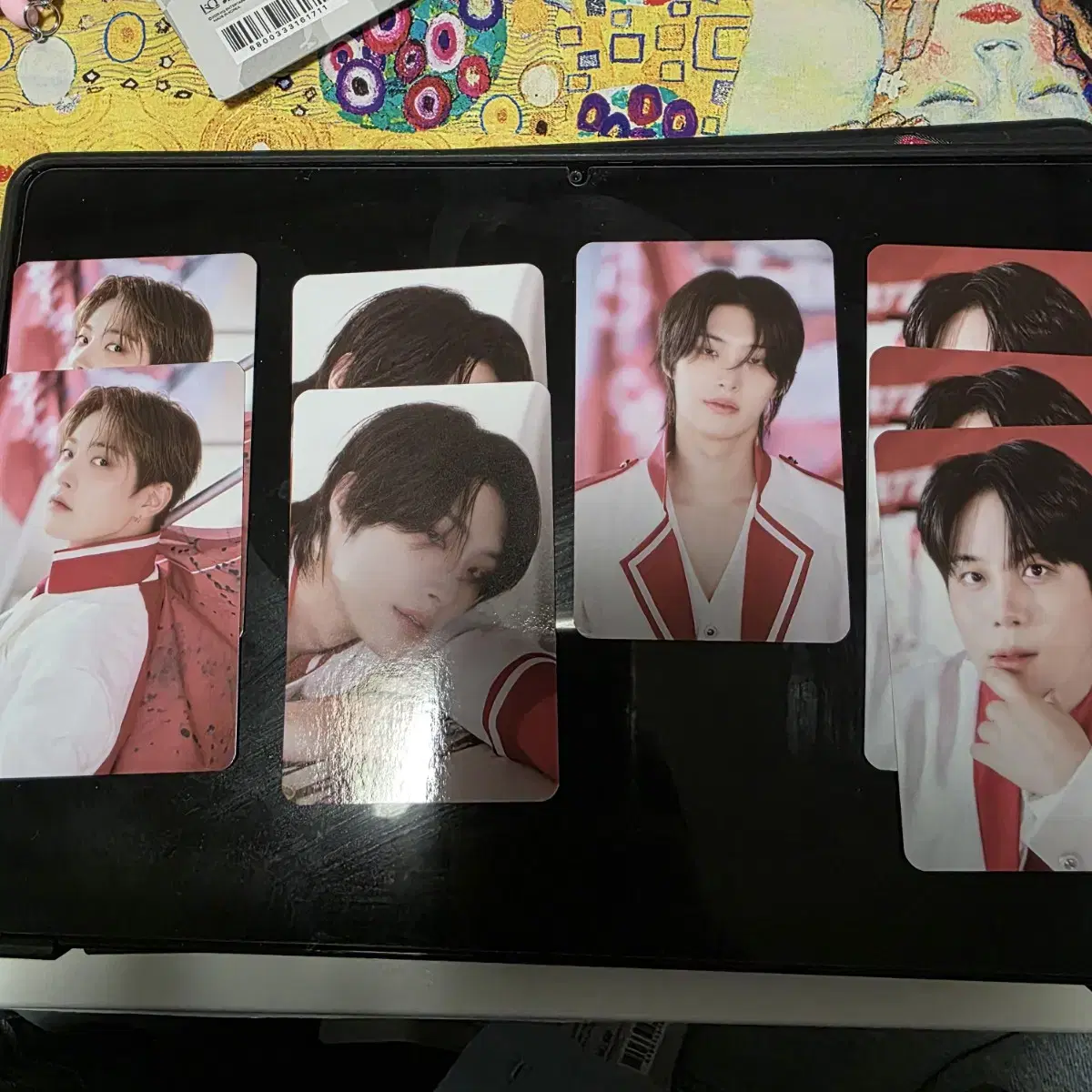 ATEEZ | 에이티즈 Ateez makestar Dinosaur ver. poca wts on